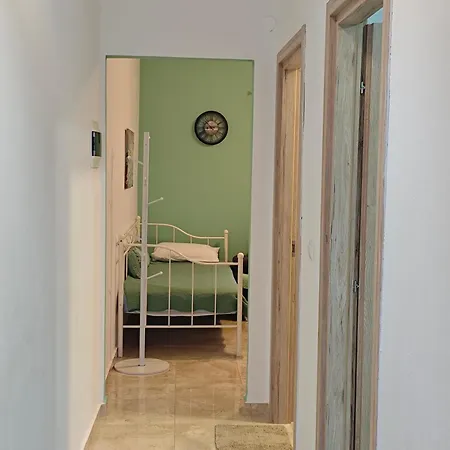 Aggeliki Lägenhet